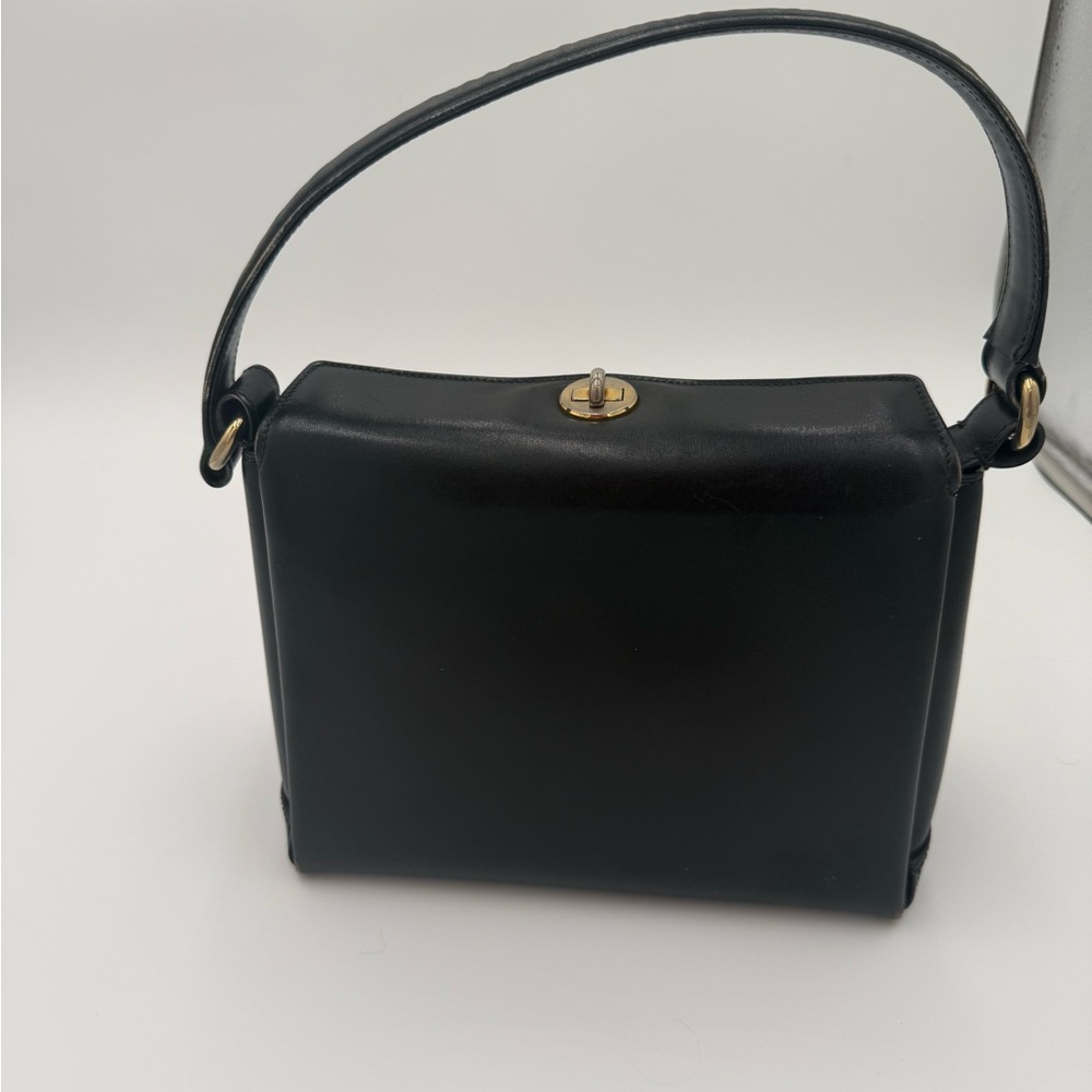 Elegant VINTAGE Gucci Black Leather Handbag. EUC mirror and pouch COA - Picture 3 of 14